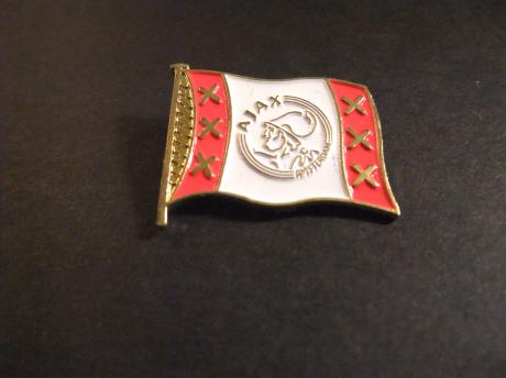 Ajax Amsterdam voetbalclub logo op vlag